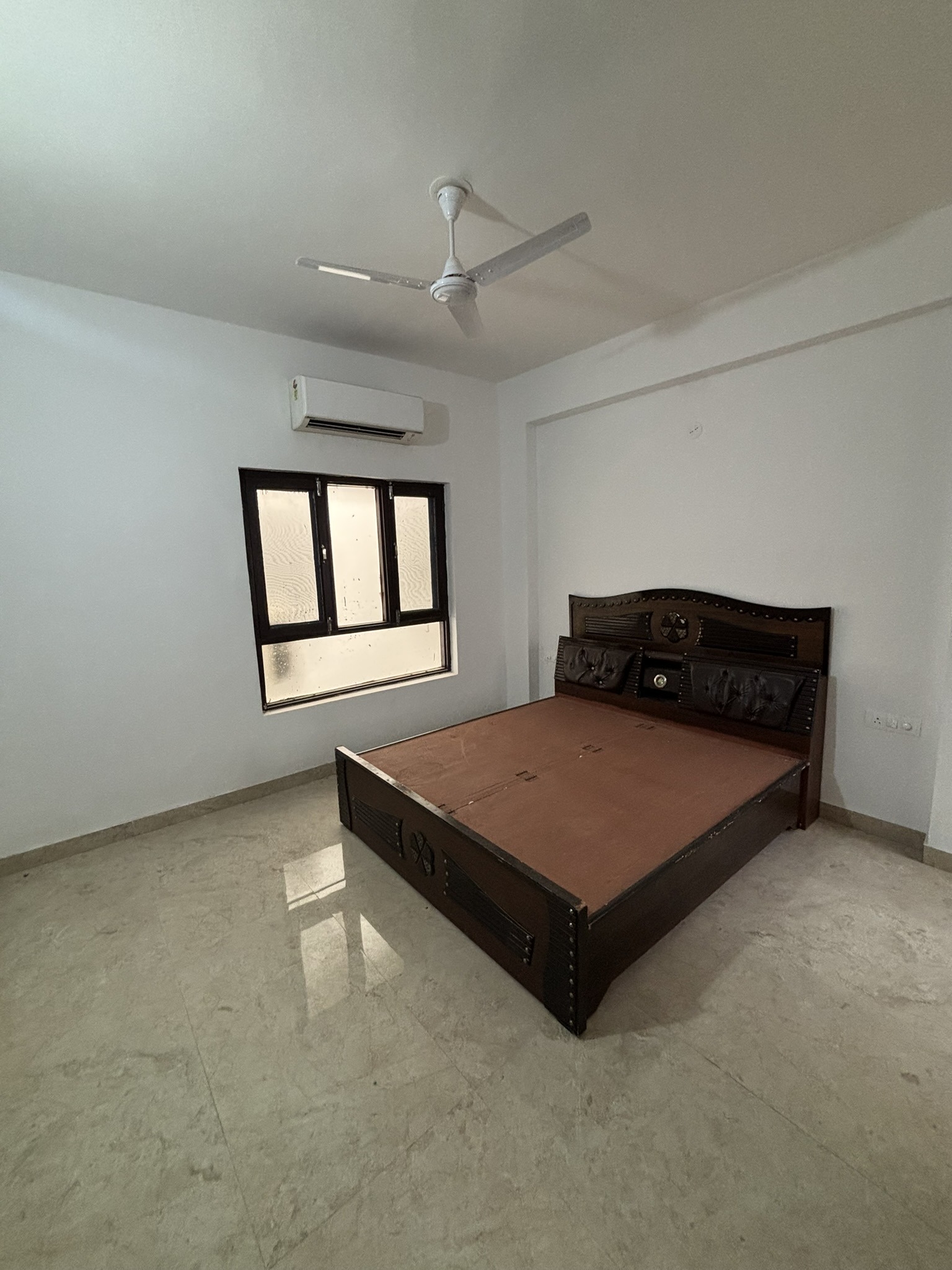 3 BHK Flat Image