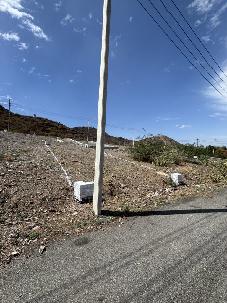 Plot- 17 Image